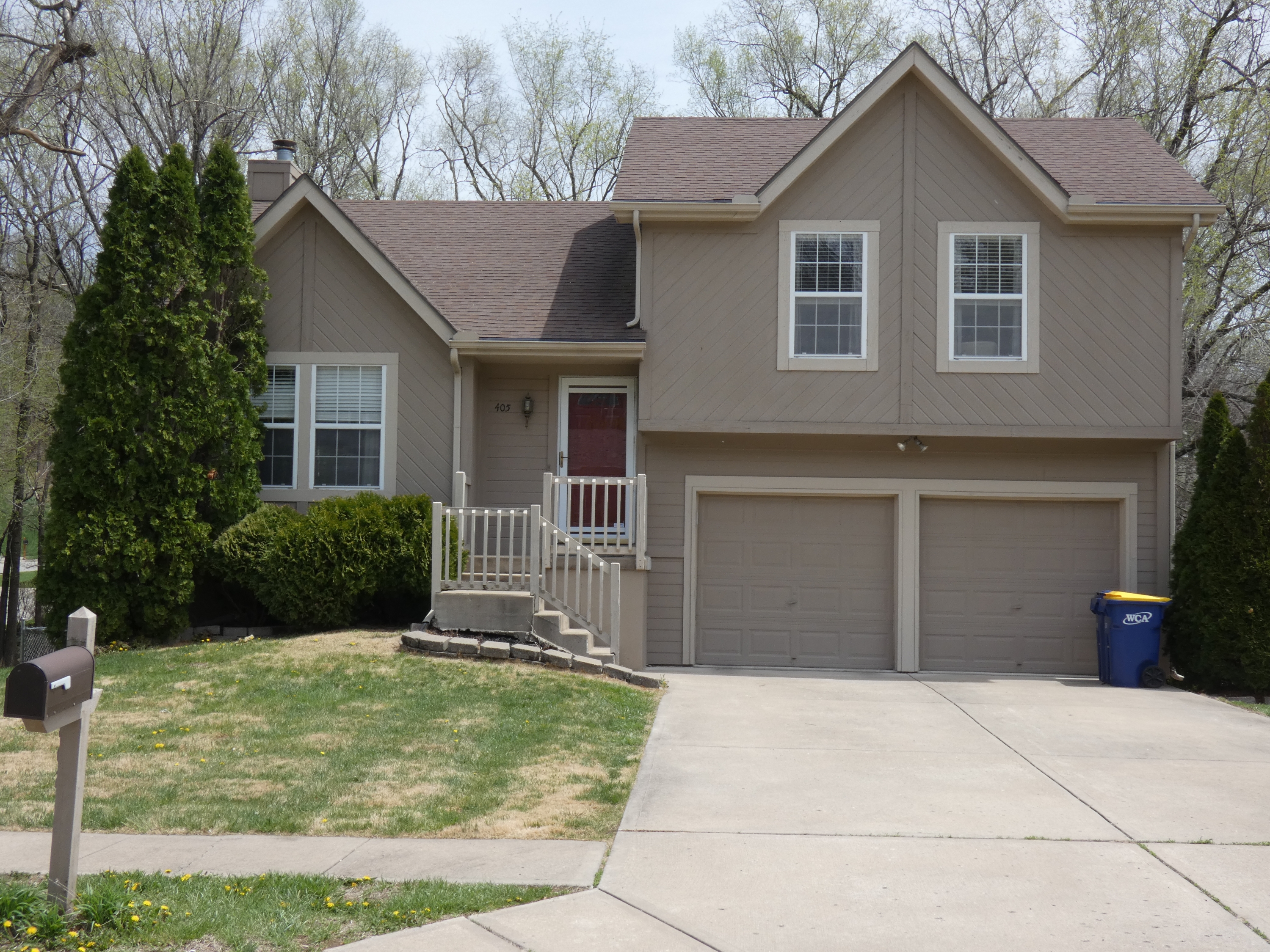 405 Woodland Ave.