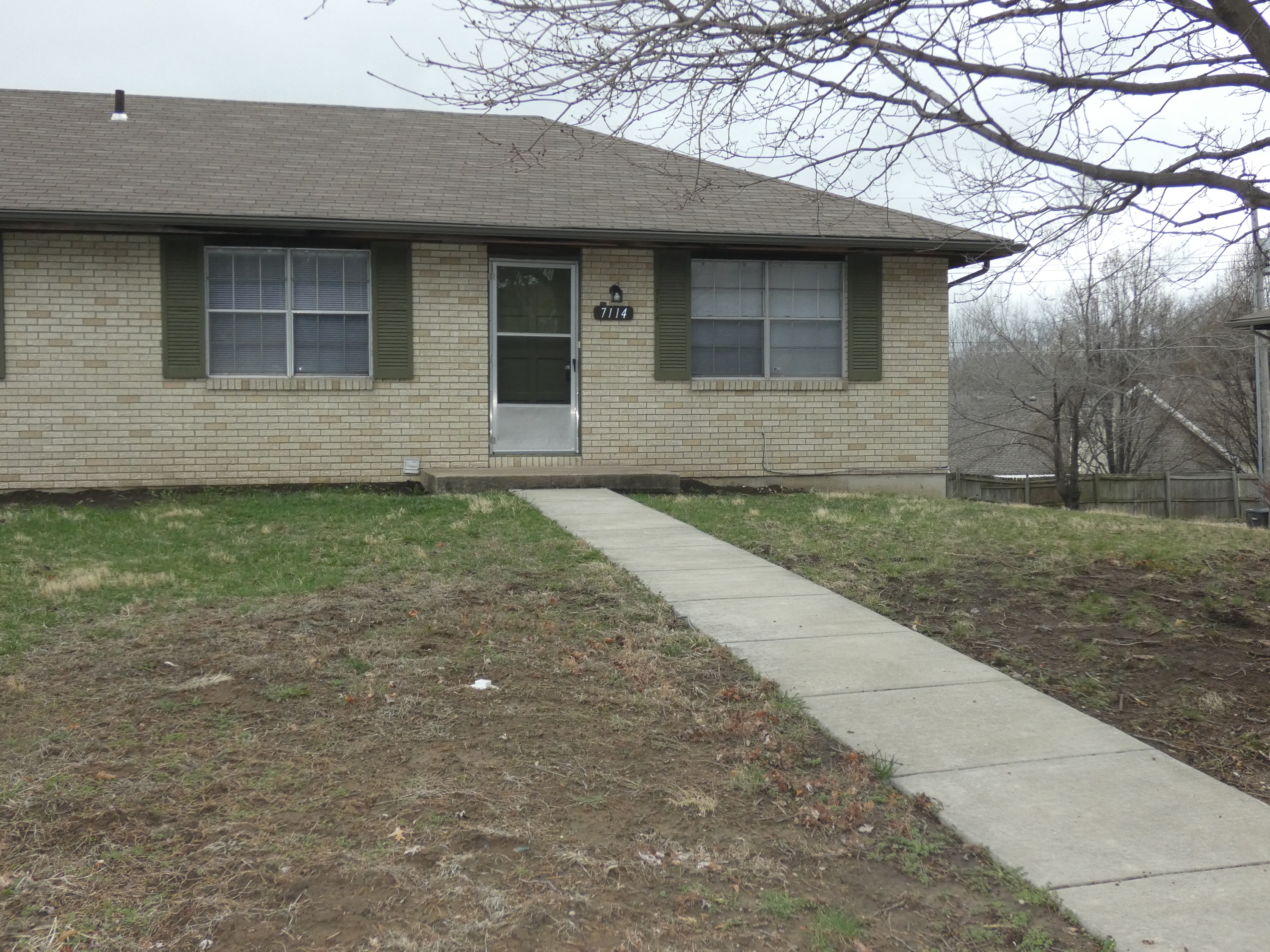 7114 N Park Ave.