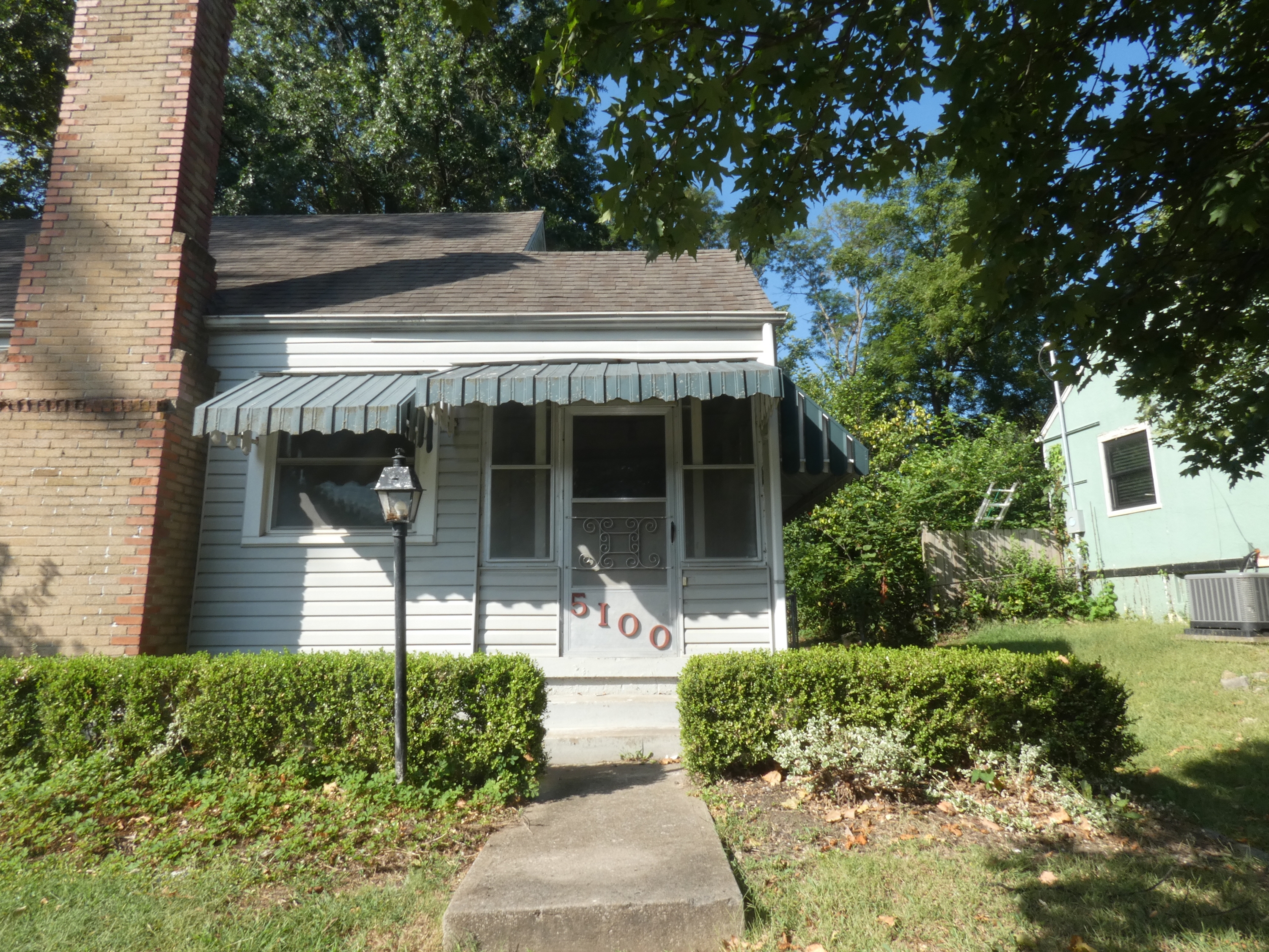 Property thumbnail image