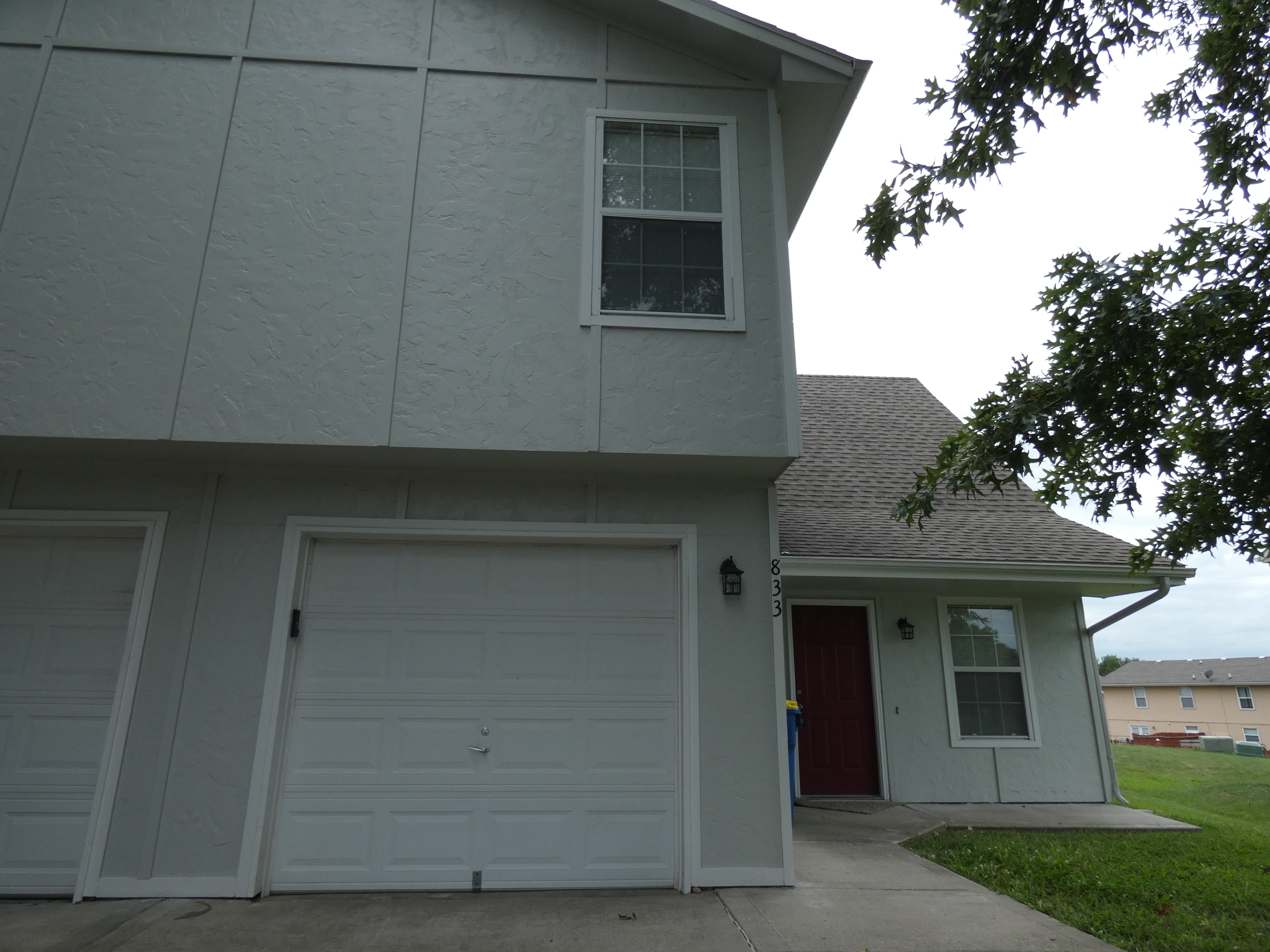 833 Spring Ct.